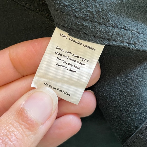 JAKETT NY | Josey Black Leather Cropped Moto Jacket, Size Small - Picture 7 of 8